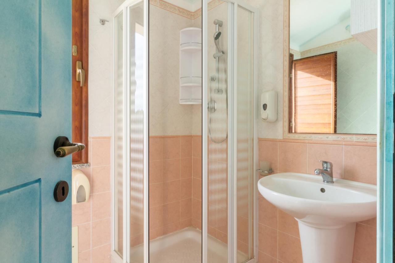 Museddu Beach Residence Cardedu Bagian luar foto